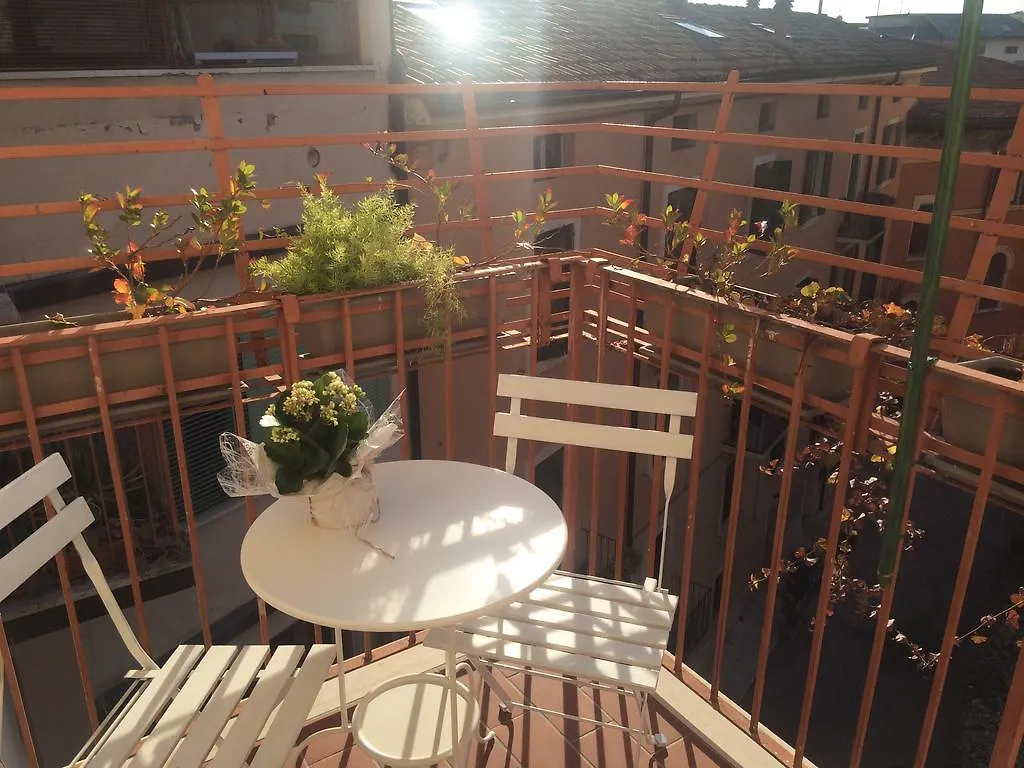 Fleur Blanche Bed & Breakfast Verona 3*,  Italy