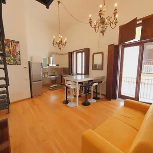 https://guttuso-tribute-suite-experience-apartment.sicilyhotelsitaly.net